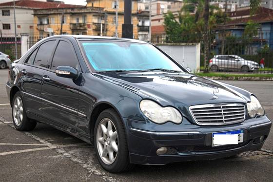 MERCEDES-BENZ C 240 2.4 ELEGANCE GASOLINA 4P AUTOMÁTICO